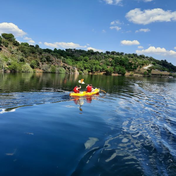 Rowing in Azibo Reservoir